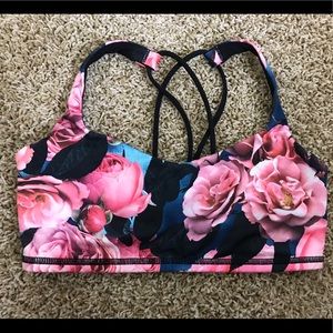 Lululemon Free To Be Bra! Sz 6!